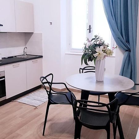 La Caza A Zena Apartment Genoa Bagian luar foto